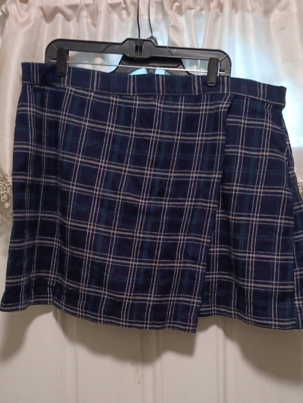 True Craft Navy and White Plaid Mini Skirt